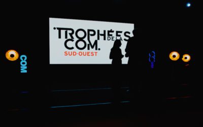 La semaine prochaine, le Club de la Com et l’APACOM ouvriront les candidatures des 11e Trophées !